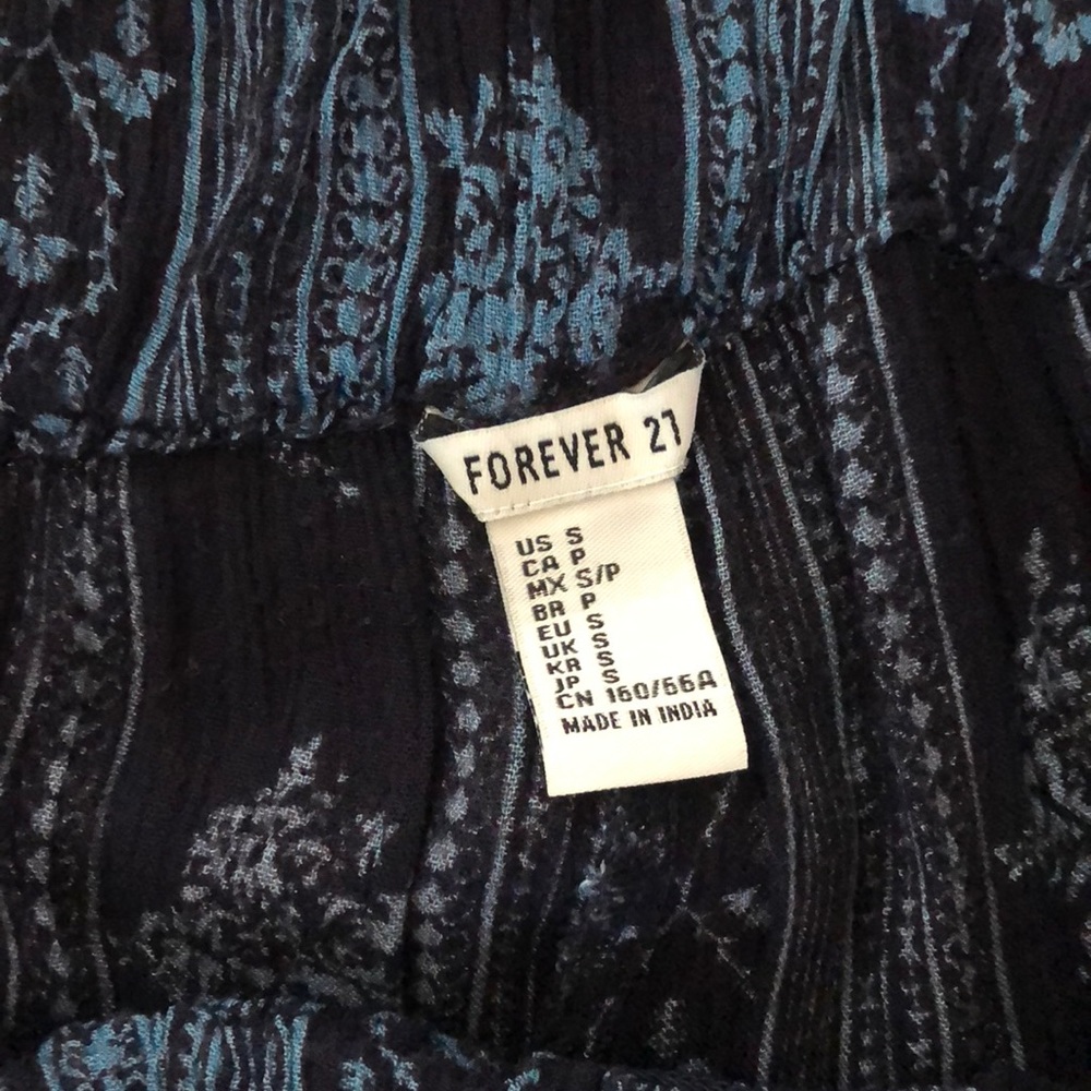 Patterned pants - Picture 2 of 2